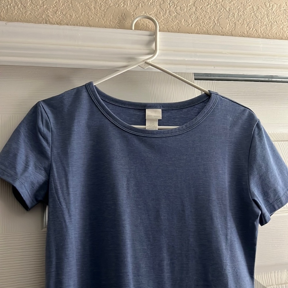 H&M blue basic shirt